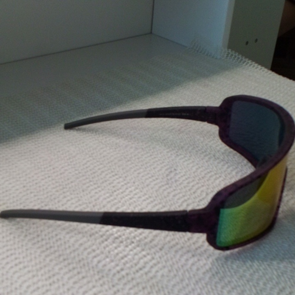 AS IS Women's Sunglasses - Picture 4 of 4